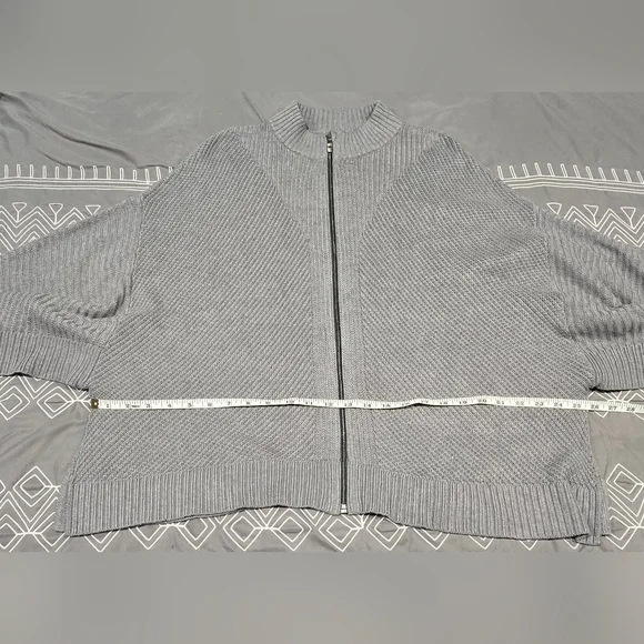 Lululemon Softer Still Wrap In Heathered Grey - Picture 5 of 9